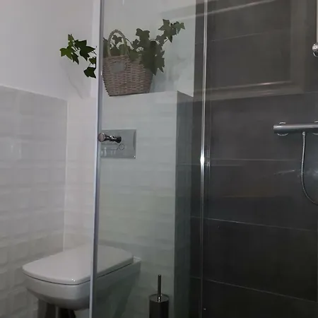 Mieszkanie Przy Plazy Apartment *